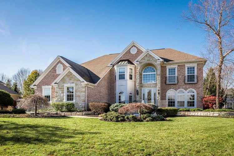 7 Spectacular Homes for Sale in Cincinnati Right Now