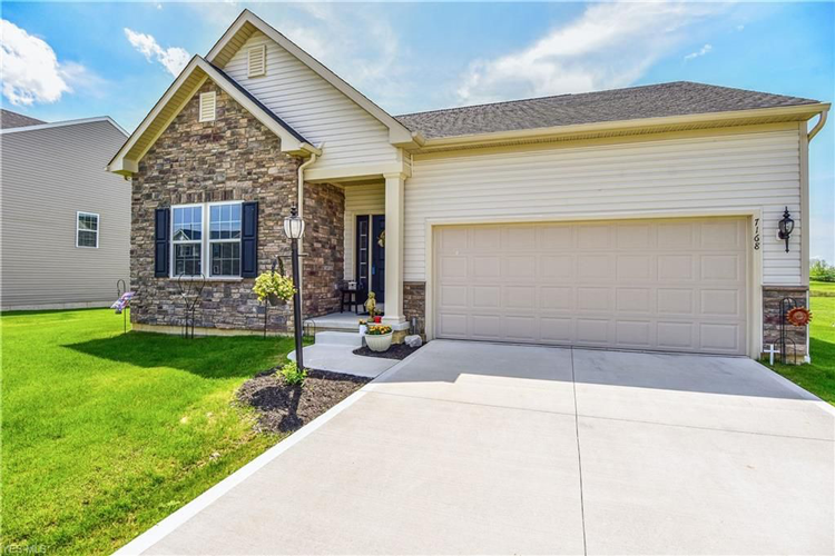 6 Amazing Starter Homes For Sale in the Akron & Canton Area